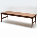 Coffee table with 2 drawers