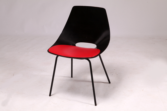 Tonneau chair by Pierre Guariche