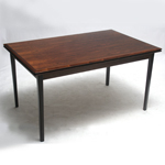 Dining table with 2 extra leaves