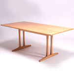 Shaker dining table by Børge Mogensen