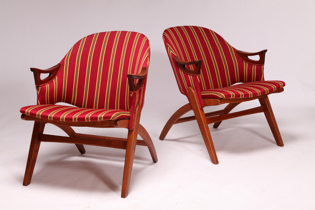 Easy chair in teak & oak