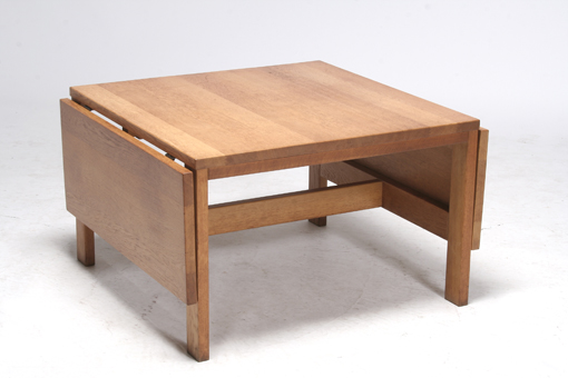 Square coffee table with 2 flaps by Hans J. Wegner