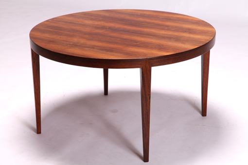 Round coffee table in rosewood by Severin Hansen