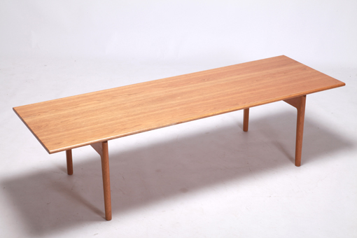 Coffee table by Hans J. Wegner