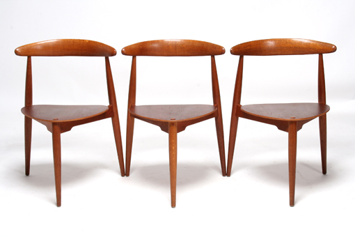 Heart chairs (FH 4103) by Hans J. Wegner