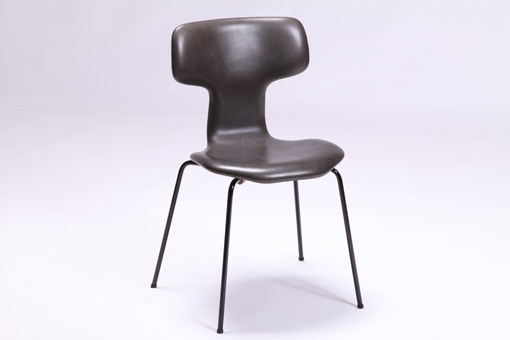 3103 with leather by Arne Jacobsen
