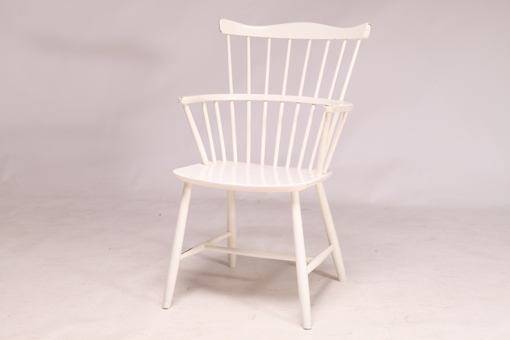 Model J52 windsor chair by Børge Mogensen