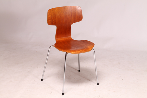 3103 T-chair by Arne Jacobsen