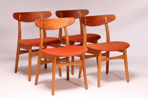 CH30 by Hans J. Wegner