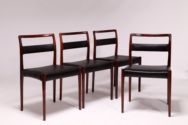 OD70 dining chairs in rosewood by Kai Kristiansen