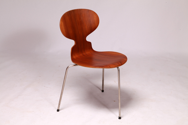 Model 3100 Ant chair in teak by Arne Jacobsen