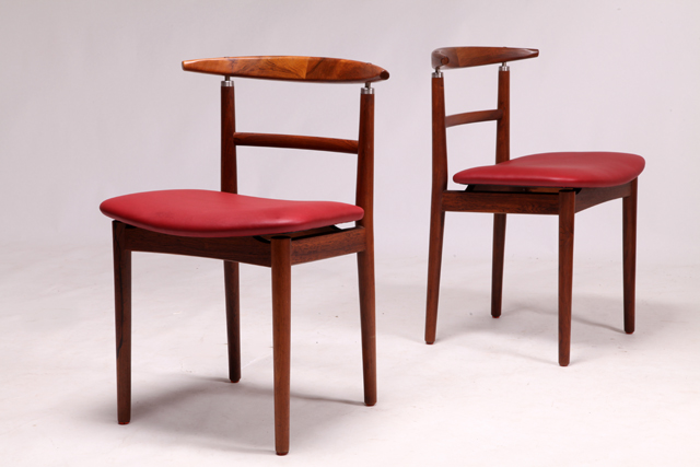 Model 465 dining chair in rosewood by Helge Sibast