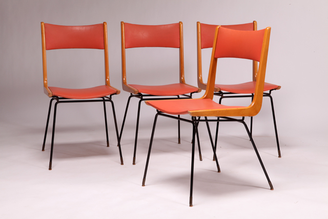 Boomerang dining chair by Carla Ratti