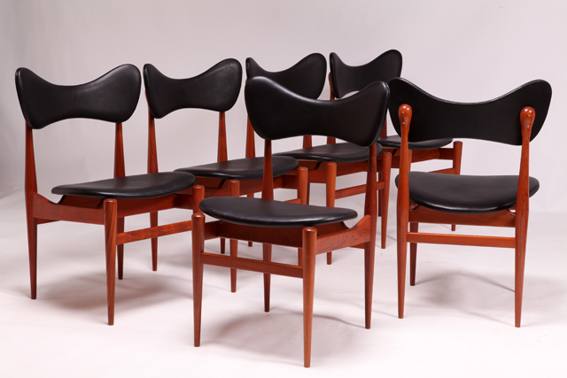Model 329 Butterfly chair by Inge & Luciano Rubino