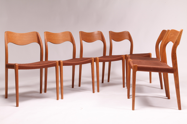 Model 71 dining chair in oak by Niels Otto Møller