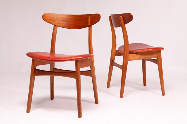 CH30 chair in teak & oak by Hans J. Wegner