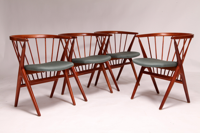 No. 8 dining chair in teak by Helge Sibast