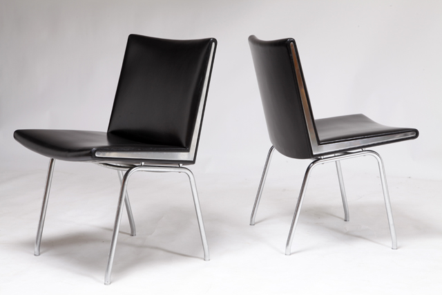 AP38 Airport chair by Hans J. Wegner