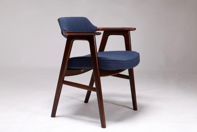 Arm chair in rosewood by Erik Kirkegaard