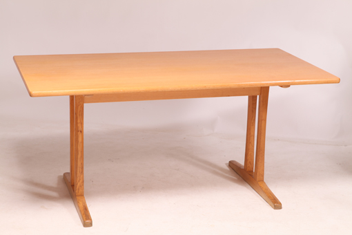 Shaker table C18 by Børge Mogensen