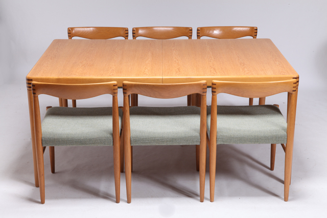 Dining set in oak by H.W. Klein