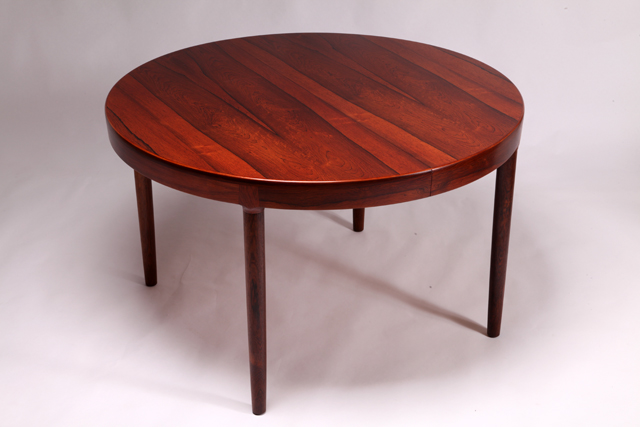 Model 68 dining table in rosewood by Harry Østergaard