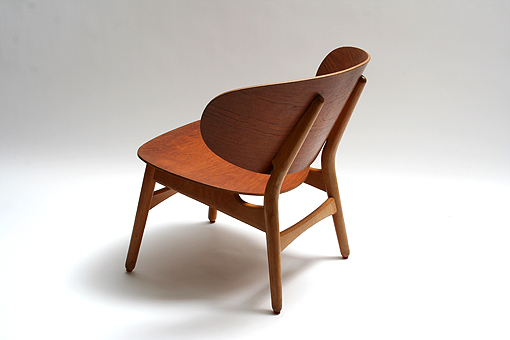 shell chair by Hans J. Wegner