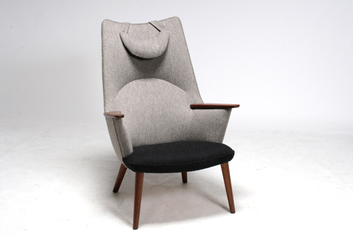 AP 27 high back chair by Hans J Wegner