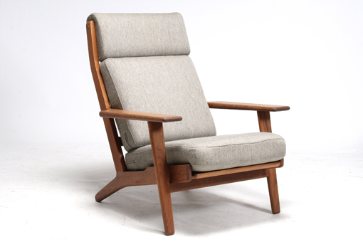 GE290 by Hans J. Wegner