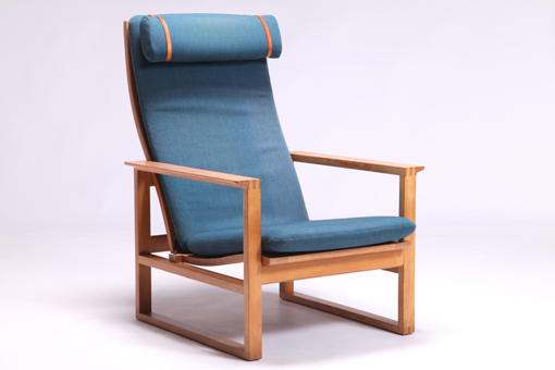 Model 2254 High back easy chair by Børge Mogensen