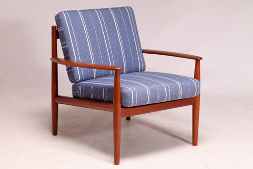 Model118 easy chair in teak by Grete Jalk