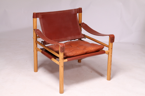 Sirocco safari chair by Arne Norell　