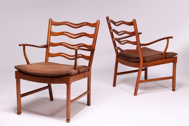 Model 1755 easy chair by Ole Wanscher
