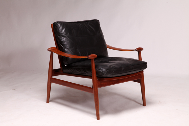 Model FD133″Spade”chair by Finn Juhl