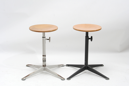 Friso Kramer stools