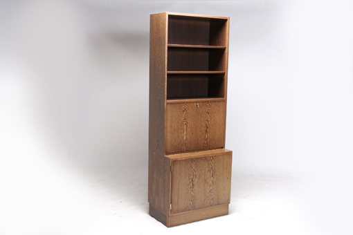 Bookshelf with desk by Aage Hundevad