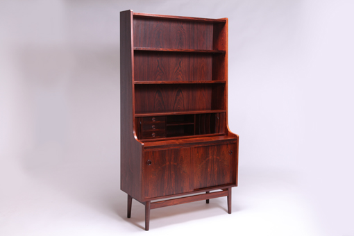 Bookshelf with desk in rosewood