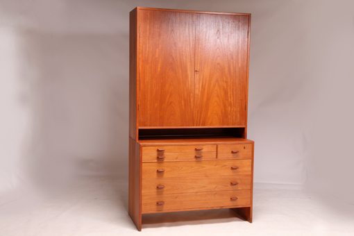 Bookcase and chest by Hans J. Wegner