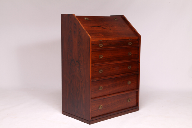 Small bureau in rosewood by Henning Korch