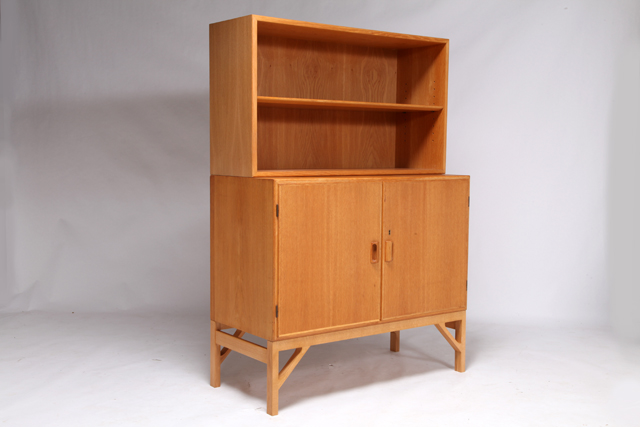 Cabinet with bookcase in oak by Børge Mogensen