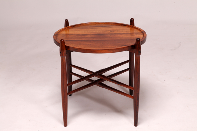 Tray table in rosewood by Poul Hundevad