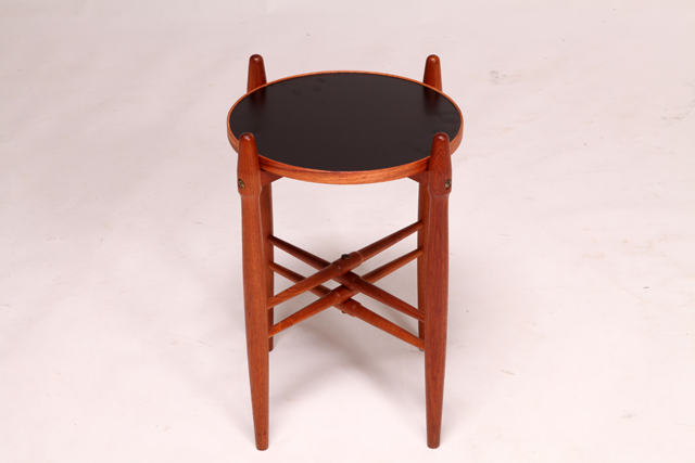 Tray table in teak by Poul Hundevad