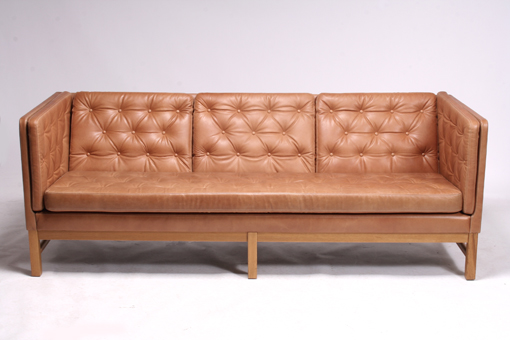 Model EJ-315 sofa by Erik Ole Jørgensen