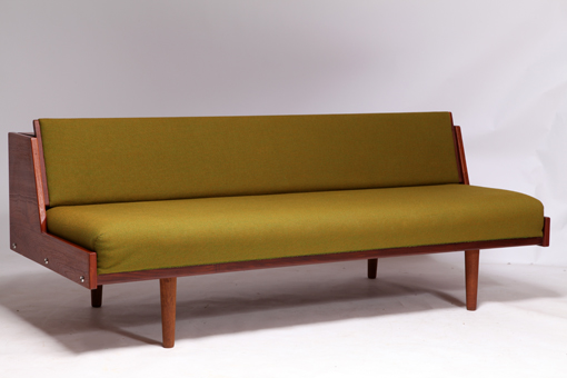 GE258 Daybed by Hans J. Wegner