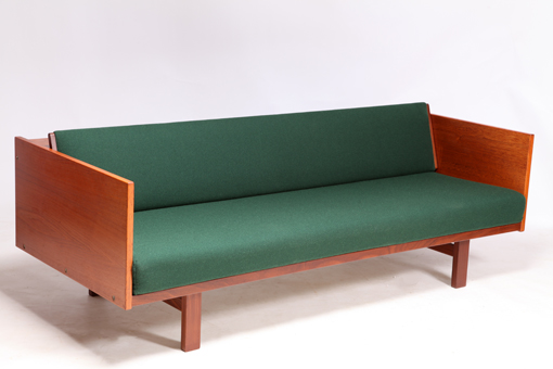 GE259 Daybed in teak by Hans J. Wegner