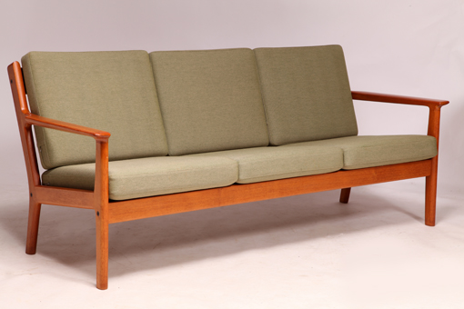 GE265 sofa in teak by Hans J. Wegner