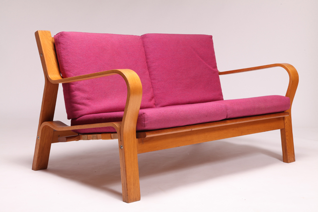 GE671 two seater sofa in oak by Hans J. Wegner