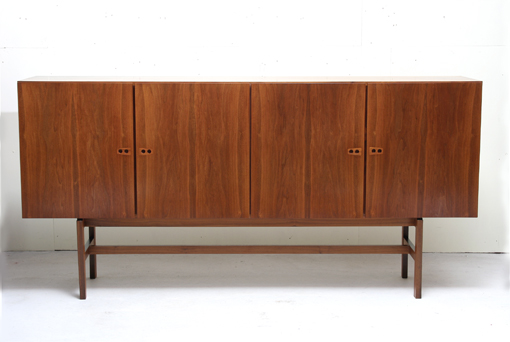 Sideboard byIb Kofod Larsen