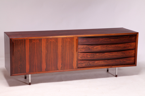 Low sideboard in rosewood