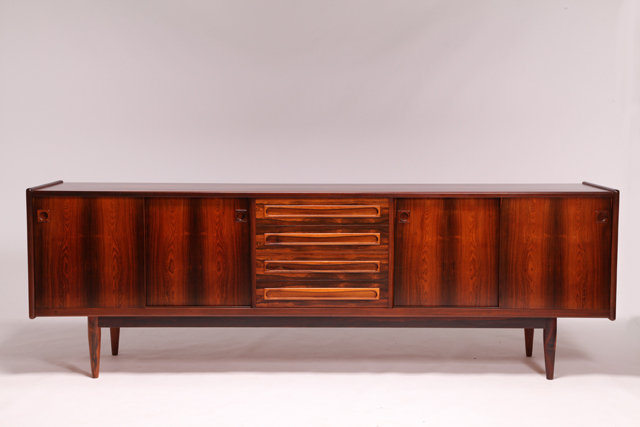 Long sideboard in rosewood by Johannes Andersen